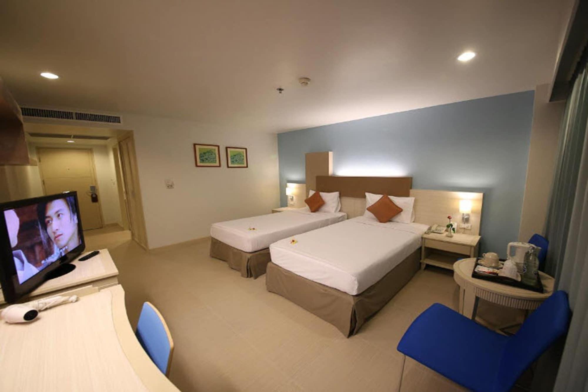 Sunshine Vista Hotel Pattaya Exterior photo