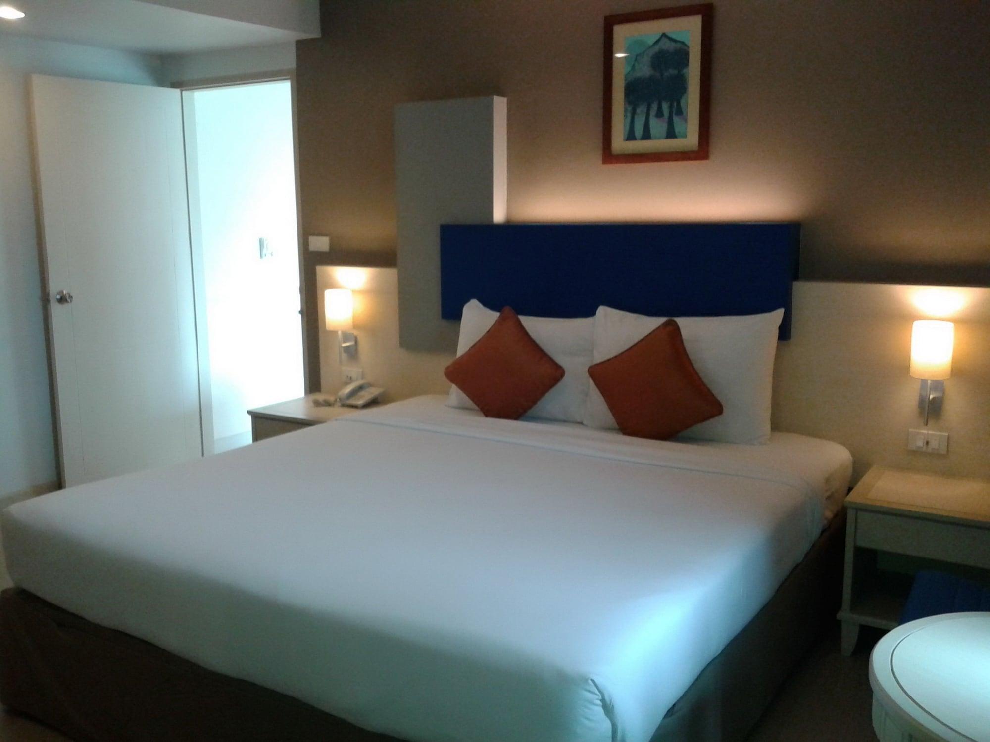 Sunshine Vista Hotel Pattaya Exterior photo