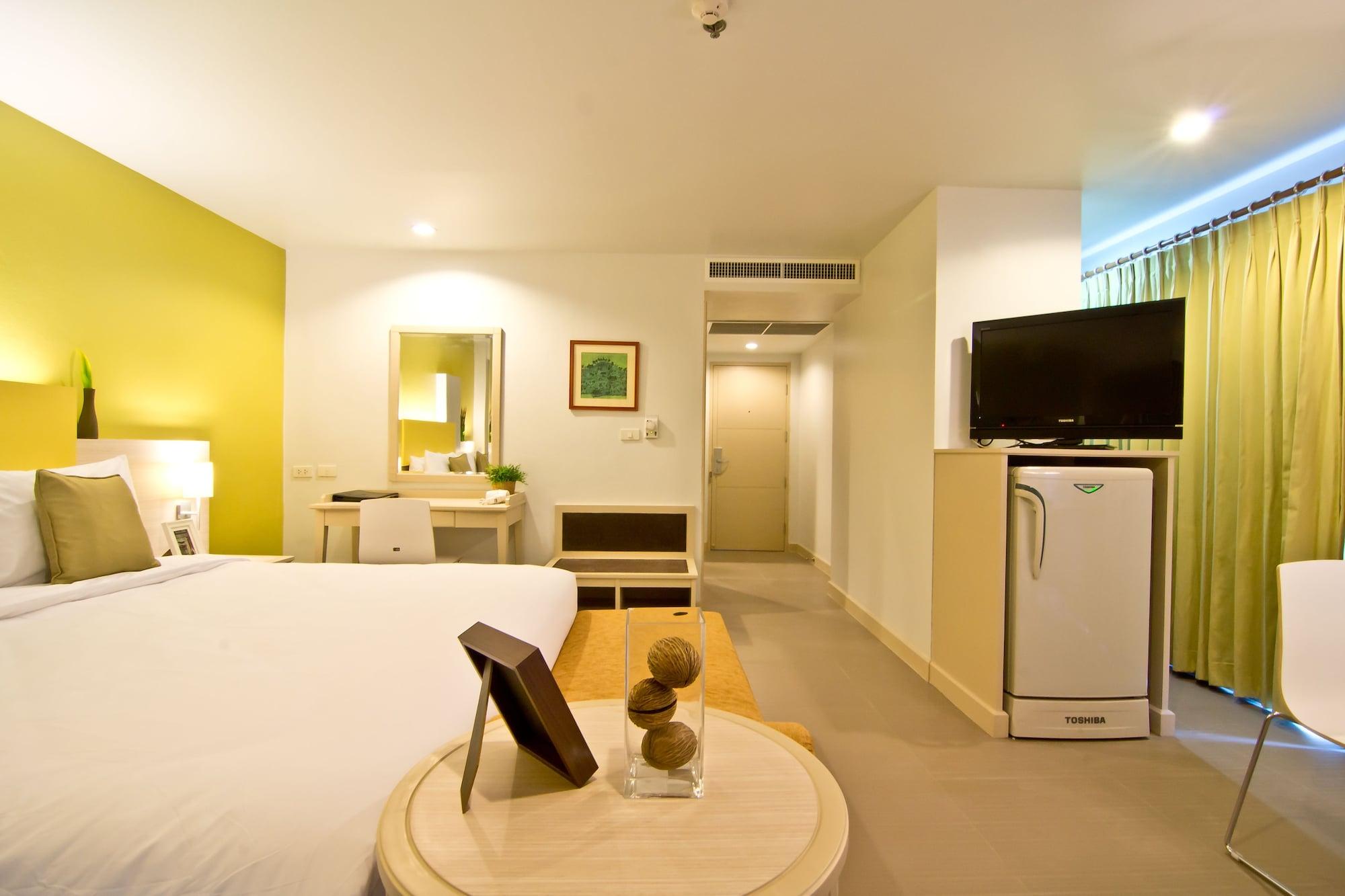 Sunshine Vista Hotel Pattaya Exterior photo