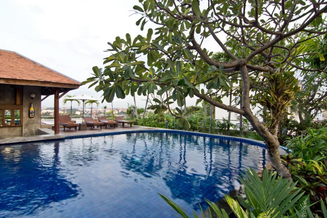 Sunshine Vista Hotel Pattaya Exterior photo