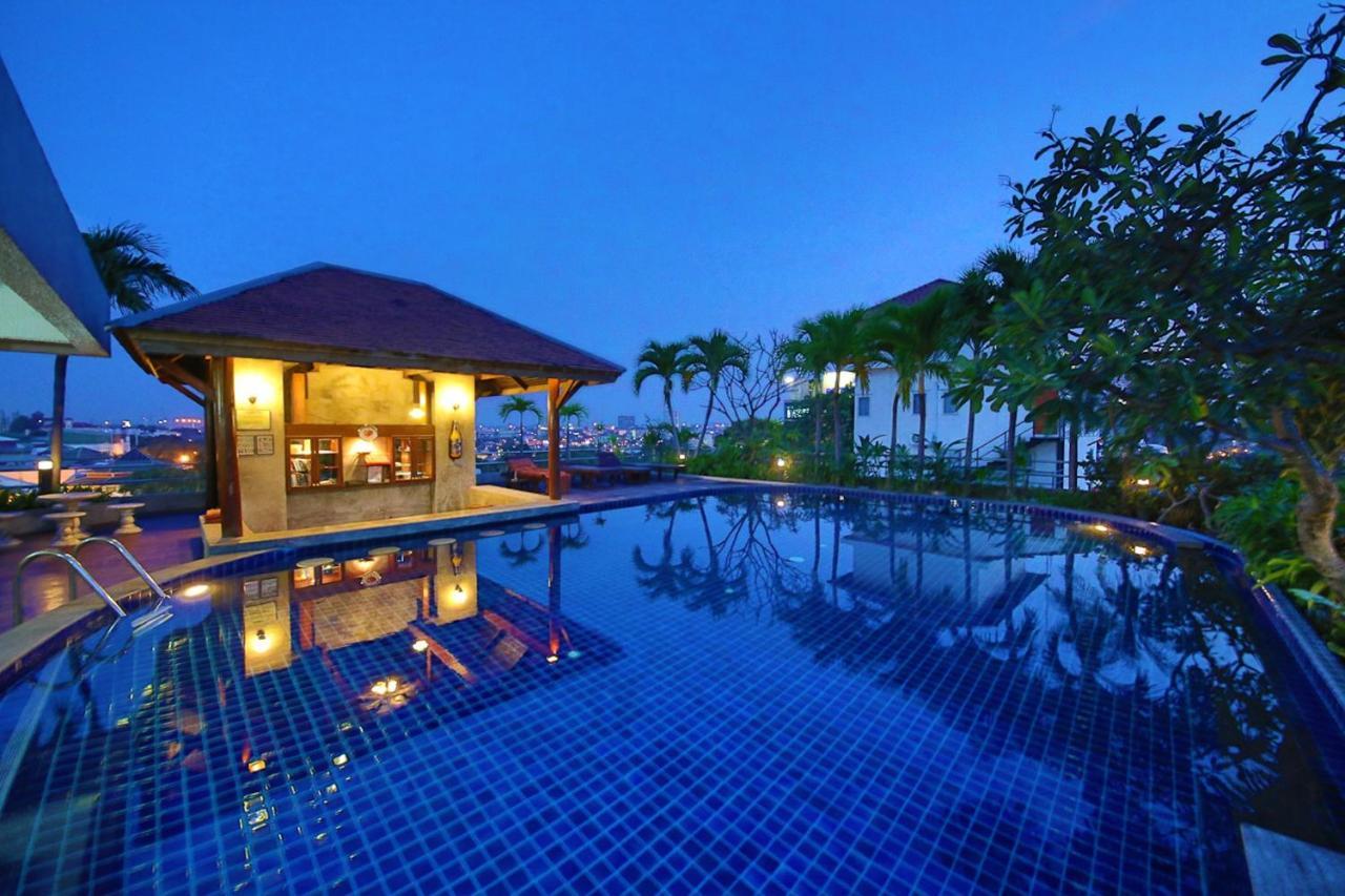 Sunshine Vista Hotel Pattaya Exterior photo