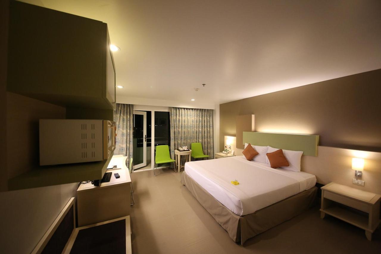 Sunshine Vista Hotel Pattaya Exterior photo