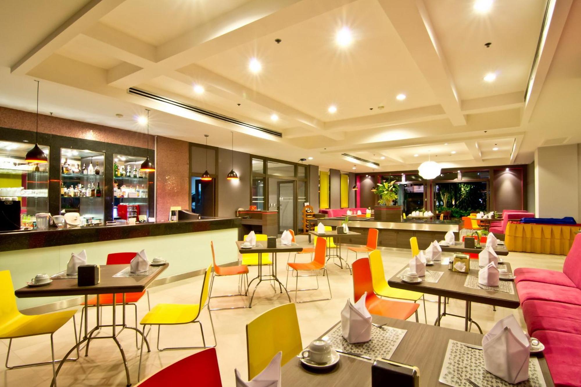 Sunshine Vista Hotel Pattaya Exterior photo