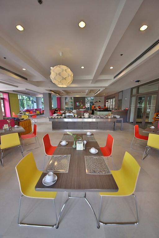 Sunshine Vista Hotel Pattaya Exterior photo